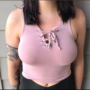 Hearts & hips cropped tank top